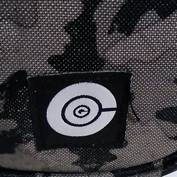 backpack - Picture 2 of 5